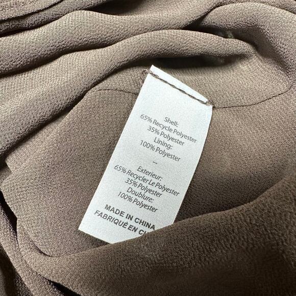 Cinq a Sept NWT Drew Georgette Floral Top Size M Smocked Bodice & Cuff Mock Neck - Picture 6 of 9